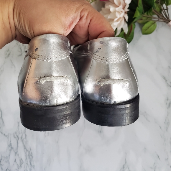 House of Hounds Silver Archer Fringe Boho Loafers Womens 9.5/40 - Picture 8 of 12